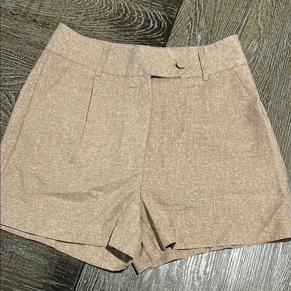 High Waist Tan Shorts with Pleats.      NWOT